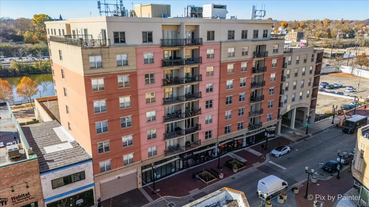 Elgin, IL 60120,50 S Grove Avenue #301