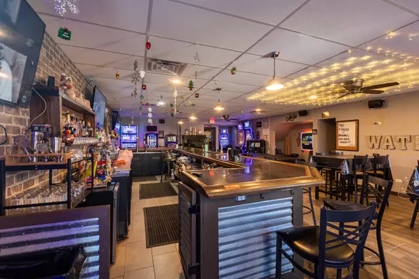 Lyons, IL 60534,7815 Ogden Avenue