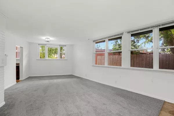 Homewood, IL 60430,18548 Lyn Court