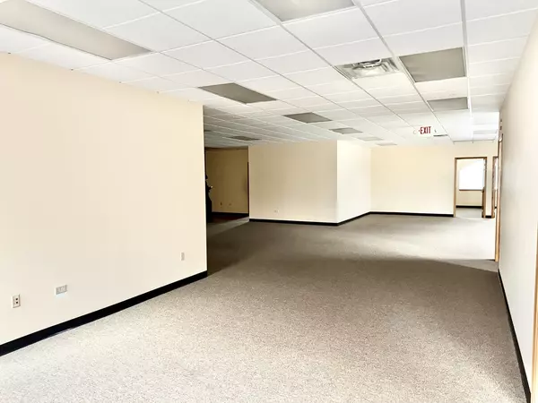 Frankfort, IL 60423,20646 Abbeywood Court #303