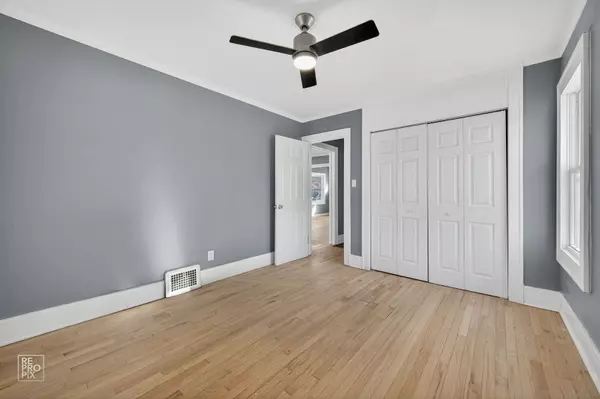 Homewood, IL 60430,1621 Burr Oak Road