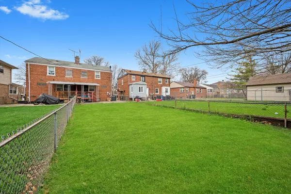 Bellwood, IL 60104,429 Geneva Avenue