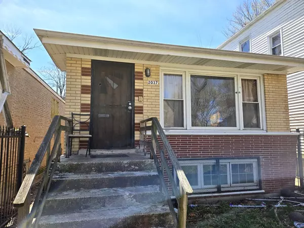 2037 W 69th Place, Chicago, IL 60636