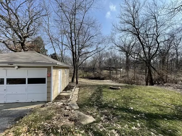 Naperville, IL 60563,Address not disclosed