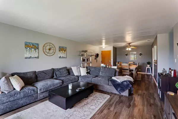 Darien, IL 60561,801 79th Street #405