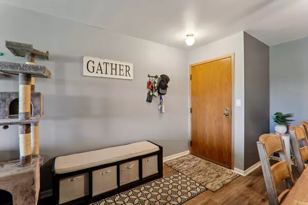 Darien, IL 60561,801 79th Street #405