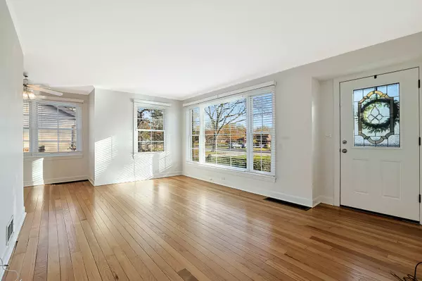 Palatine, IL 60074,120 S Rohlwing Road