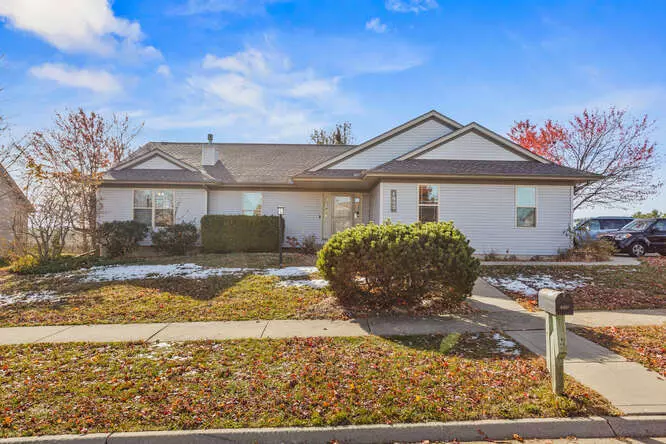 Urbana, IL 61802,1913 Trails Drive