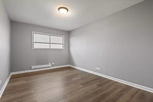 Forest Park, IL 60130,315 Des Plaines Avenue #607