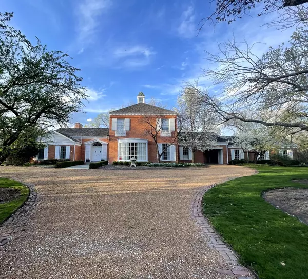 Northbrook, IL 60062,31 Bridlewood Road