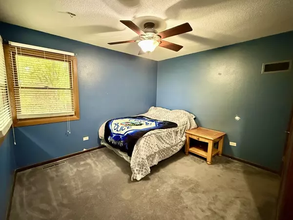 Amboy, IL 61310,222 N Davis Avenue