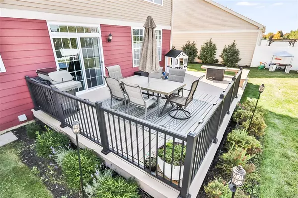 Elgin, IL 60124,342 Snow Drop Lane