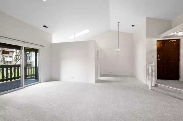 Crete, IL 60417,906 E Steger Road #5