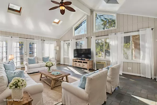 Grayslake, IL 60030,390 N Garfield Boulevard