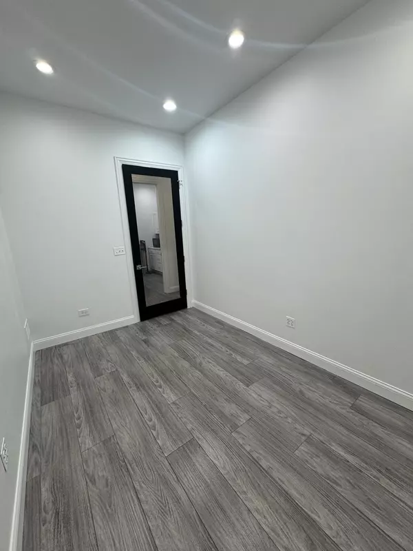 Plainfield, IL 60586,Address not disclosed