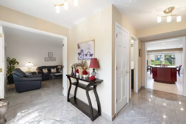 Addison, IL 60101,1520 Grove Drive