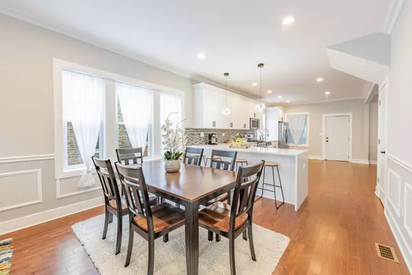 Berwyn, IL 60402,2336 Oak Park Avenue