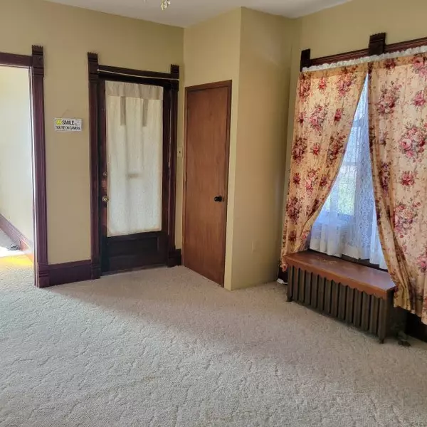 Genoa, IL 60135,211 E Main Street