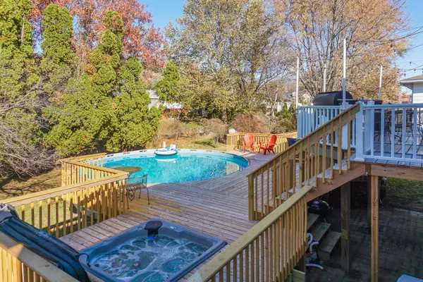 Normal, IL 61761,1222 Jersey Avenue