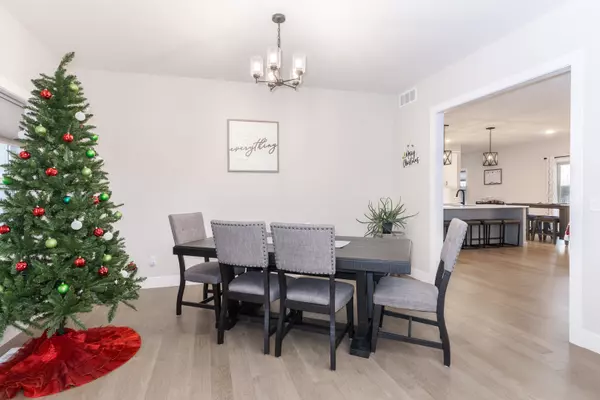 Bloomington, IL 61705,5104 Finlen Lane