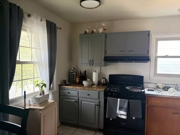 Vernon Hills, IL 60061,625/627 Westmoreland Drive