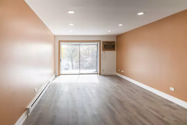 18340 Glen Oak Avenue #3c, Lansing, IL 60438