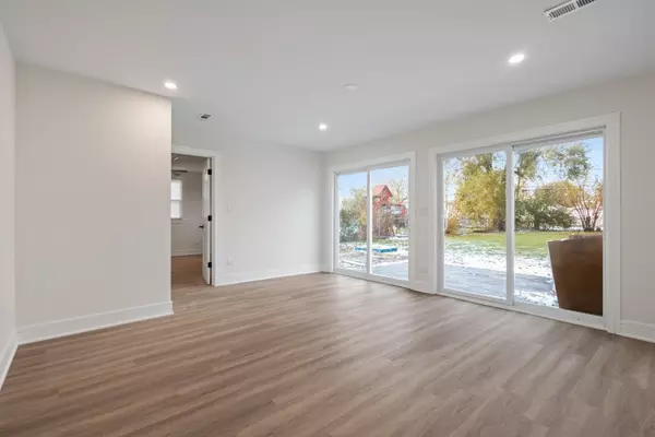 Lyons, IL 60534,8330 45th Street