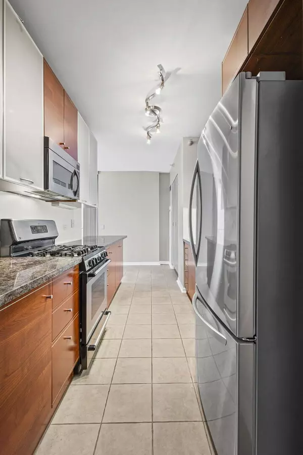 Chicago, IL 60654,635 N Dearborn Street #1705