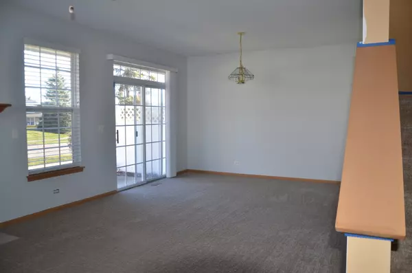 Sugar Grove, IL 60554,206 Brompton Lane #A