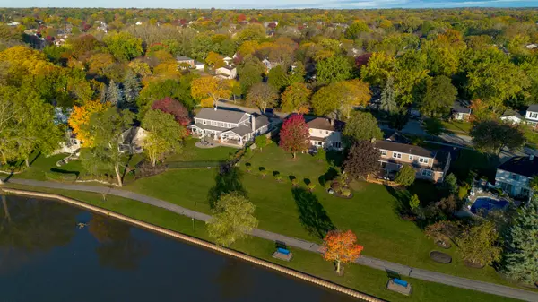 Palatine, IL 60067,1057 W Peregrine Drive