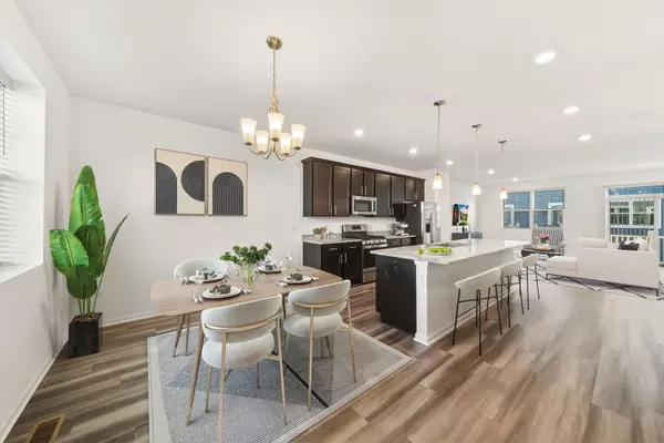 Grayslake, IL 60030,1544 Syracuse Drive