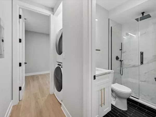 Chicago, IL 60618,2818 W Fletcher Street #CH