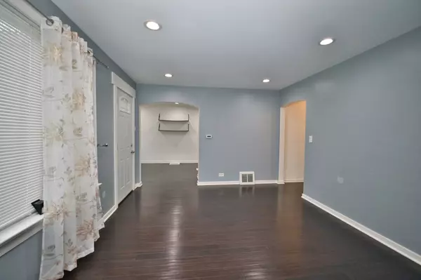 Stickney, IL 60402,4122 Clinton Avenue