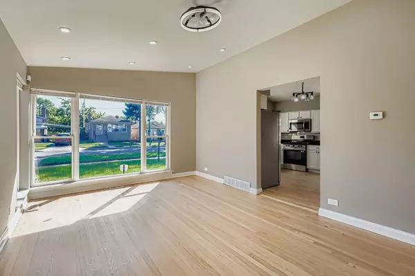 Chicago, IL 60620,9328 S Parnell Avenue