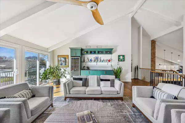 Oak Brook, IL 60523,165 Briarwood North