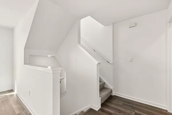 Pingree Grove, IL 60140,1447 Oakfield Lane