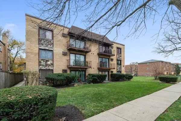 Des Plaines, IL 60016,1279 Harding Avenue #3D