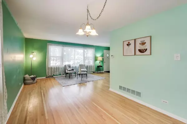 Bartlett, IL 60103,1046 Martingale Drive