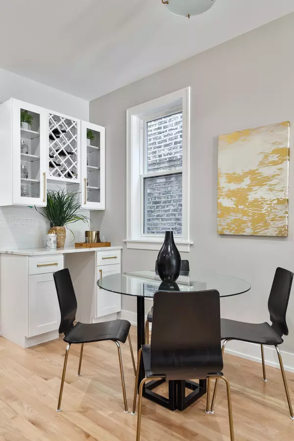 Chicago, IL 60625,4602 N Springfield Avenue