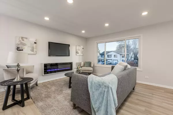 Hanover Park, IL 60133,1842 Nautilus Lane