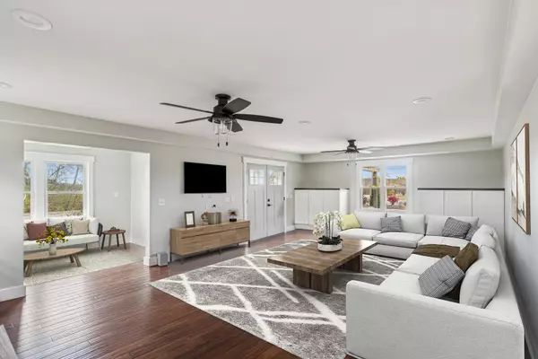 Lake Villa, IL 60046,580 CEDAR LAKE Road