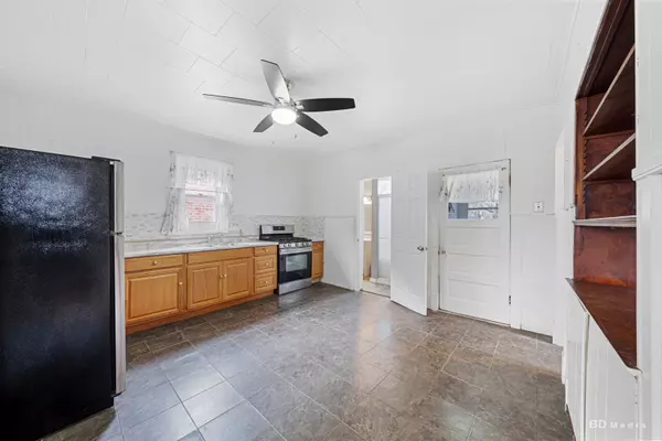 Berwyn, IL 60402,1618 Scoville Avenue