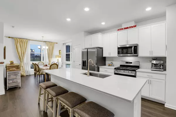 Schaumburg, IL 60173,1200 Lakepointe Drive