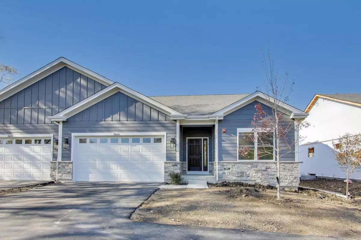 Palatine, IL 60067,898 N Quentin Road