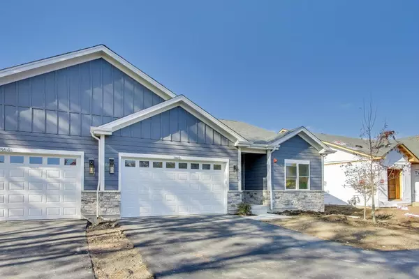 Palatine, IL 60067,898 N Quentin Road