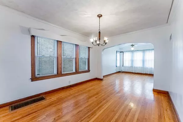 Cicero, IL 60804,1951 S Central Avenue