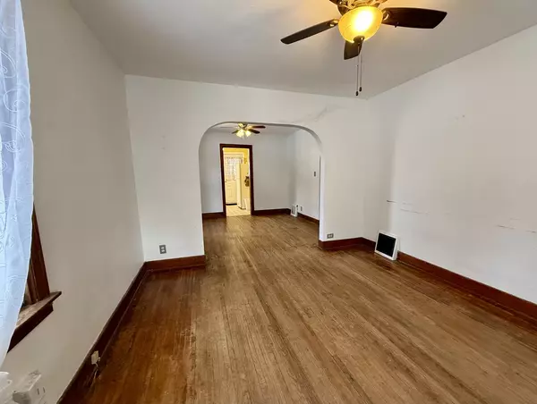 Batavia, IL 60510,Address not disclosed