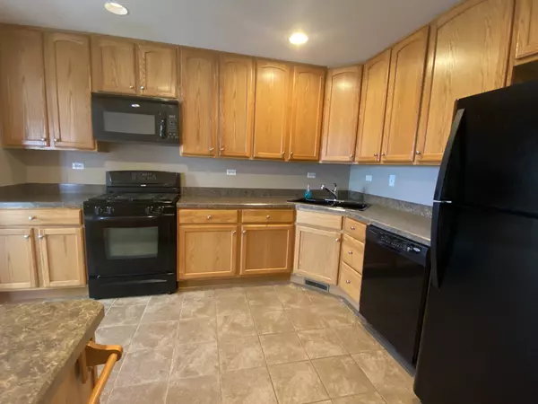 Pingree Grove, IL 60140,545 Yorkshire Lane