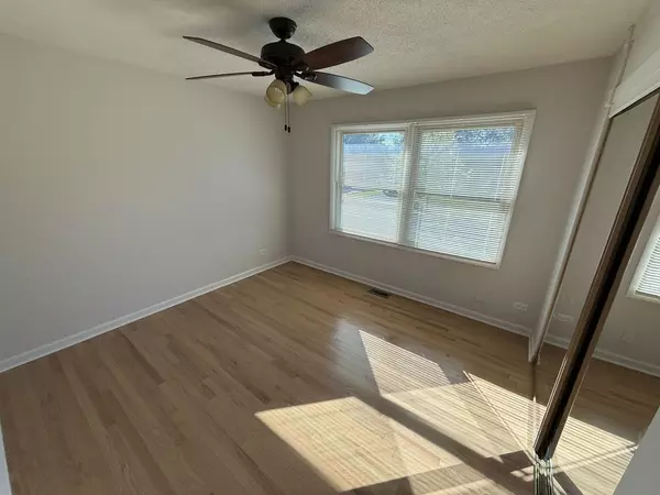 Hanover Park, IL 60133,Address not disclosed