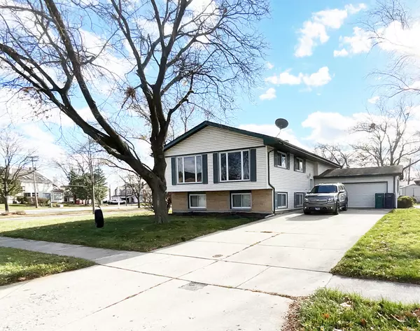 Lombard, IL 60148,900 Arthur Drive